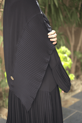 Hijab with Fine Pleats