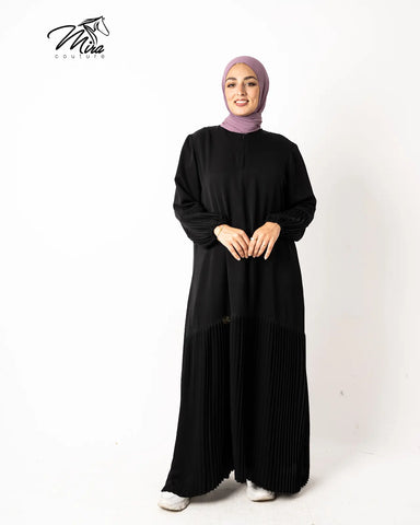 Half moon pleated