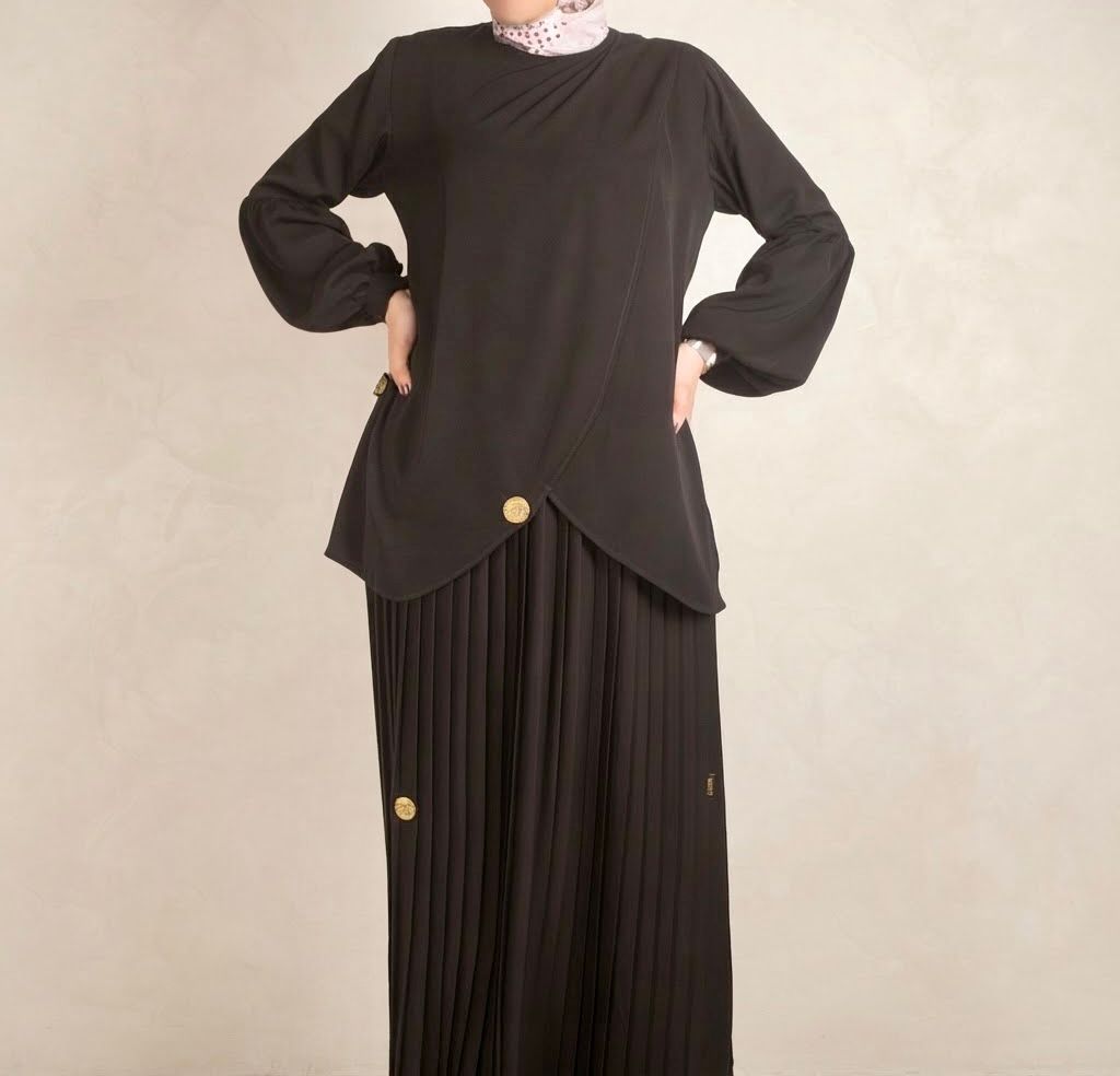 Lumière Silk Skirt